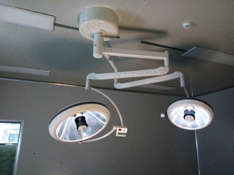 LED700/500手術(shù)無影燈(集成光源)